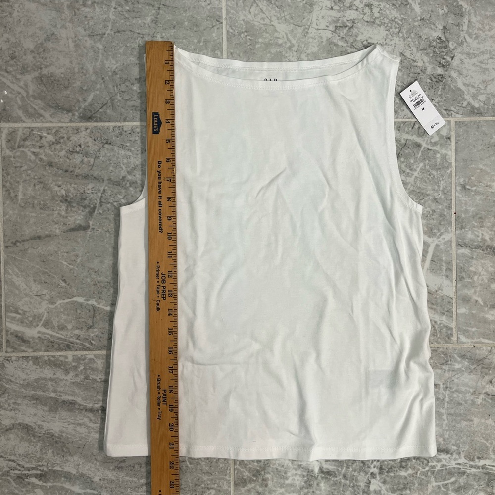 NWT Women’s Boat Neck Tank Top